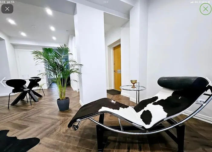 Unique Apartment On The Prestige Address